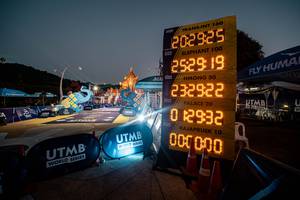 BIB: 160, 202925, 100, 252919, 232922, 012932, 000000
                            <button type="button" onclick="openModal(22791182)" class="btn btn-primary btn-sm float-right btn-popup" data-toggle="modal" data-target=".modal-high-quality">
                        <i class="fas fa-shopping-cart"></i> Add to Cart
                    </button>
                                            <button type="button" onclick="isThisMe(22791182, true)" class="btn btn-success btn-sm float-right btn-popup btn-isme hidden" data-toggle="tooltip" data-placement="bottom" title="นี่คือรูปของคุณใช่ไหม คลิกที่นี่เพื่อเอาเข้าอัลบั้ม">
                        <i class="fas fa-plus"></i> Add to album
                    </button>
                    <button type="button" onclick="isThisMe(22791182, false)" class="btn btn-warning btn-sm float-right btn-popup btn-isnotme hidden">
                        <i class="fas fa-ban"></i> Remove from album
                    </button>